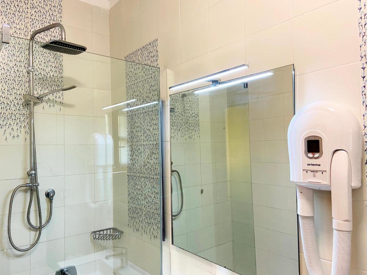 Il Borgo Aparthotel Finale Ligure Eksteriør bilde